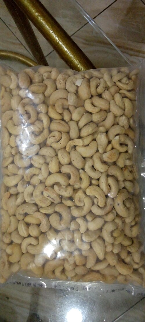 Raw Cashew Nuts (W240 Grade)